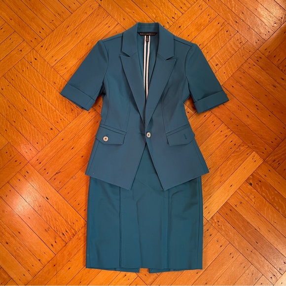 White House Black Market Jackets & Blazers - WHBM Turquoise Short Sleeved Blazer and Pencil Skirt Suit SZ 00